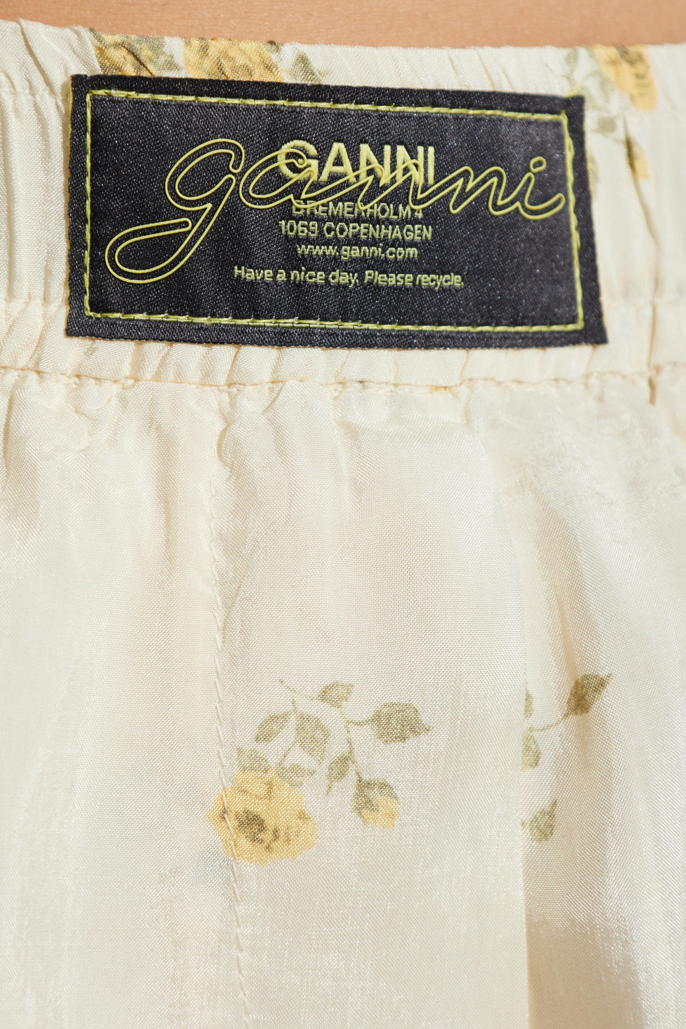 Yellow Floral pattern shorts Ganni - Vitkac France